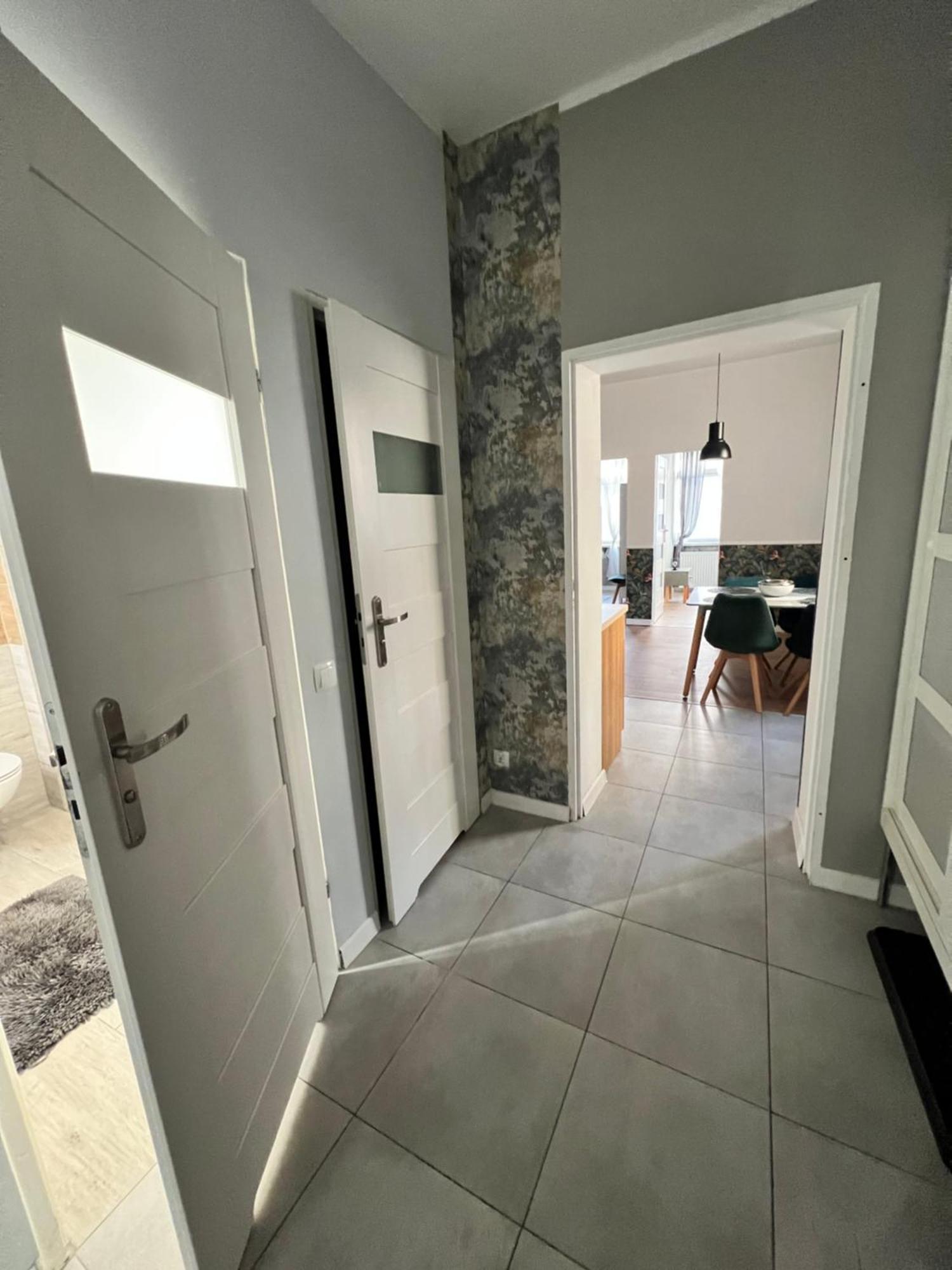 Apartamenty Cieplicka 20A Еленя-Гура Экстерьер фото